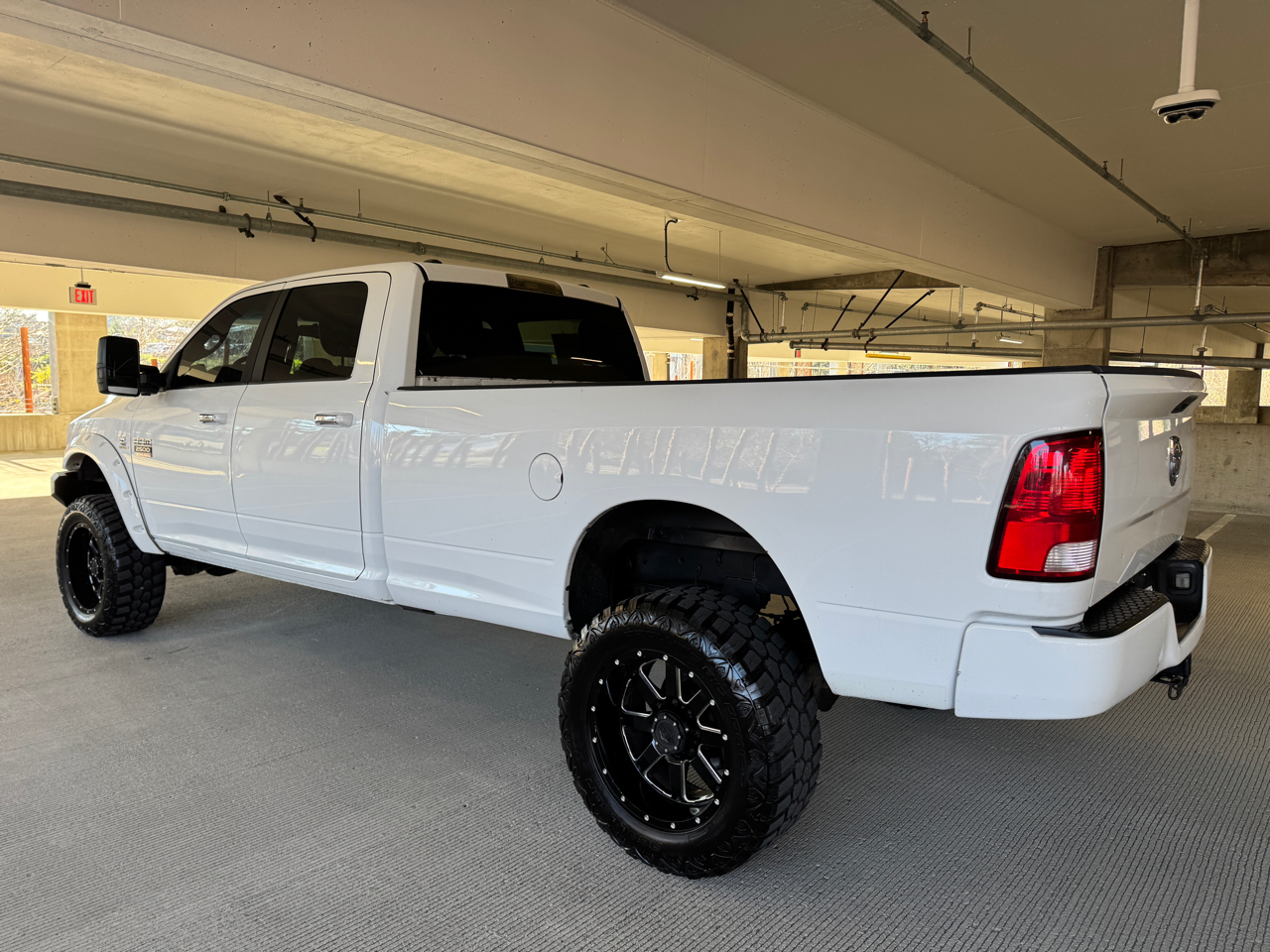 RAM 2500 Laramie Crew Cab LWB 4WD 2011