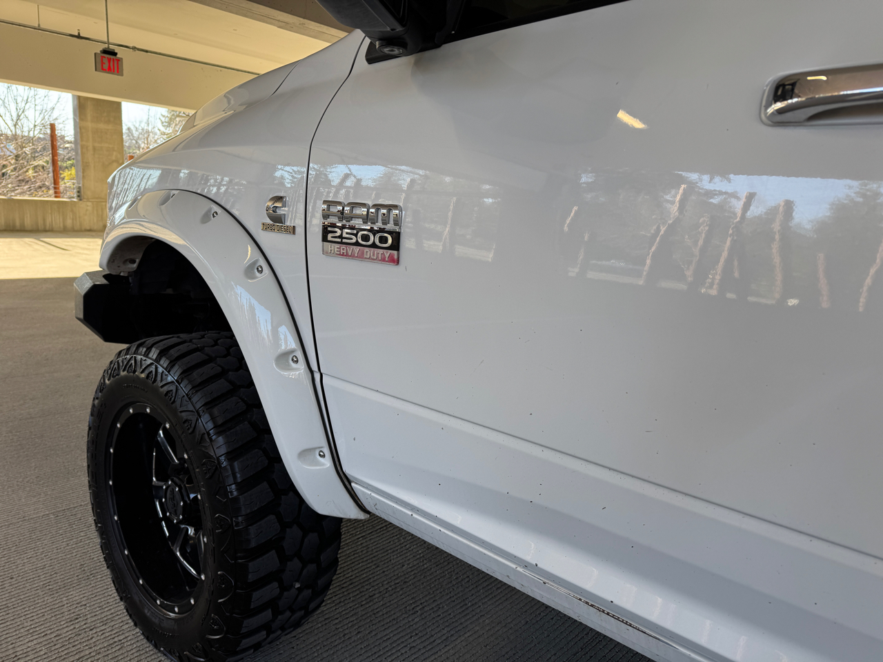 RAM 2500 Laramie Crew Cab LWB 4WD 2011