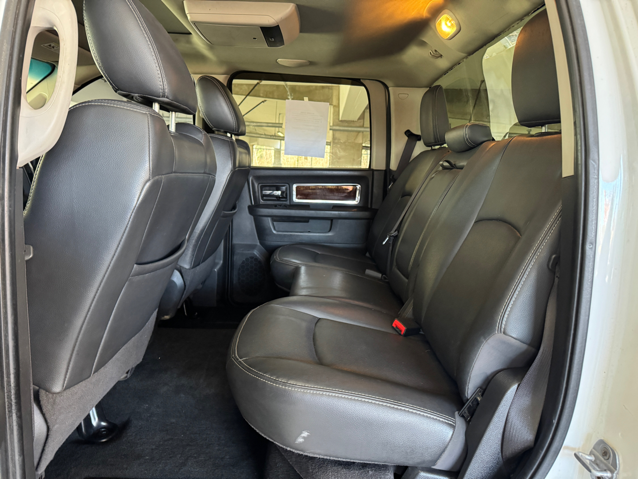 RAM 2500 Laramie Crew Cab LWB 4WD 2011