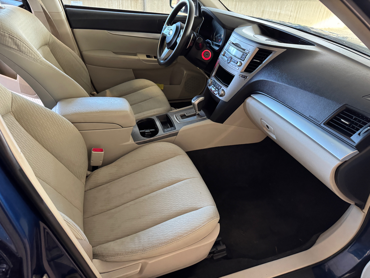 Subaru Outback 2.5i 2010