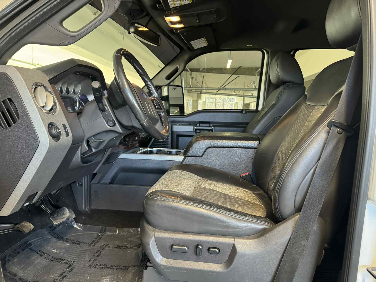 Ford F-350 SD Lariat Crew Cab Long Bed 4WD 2011