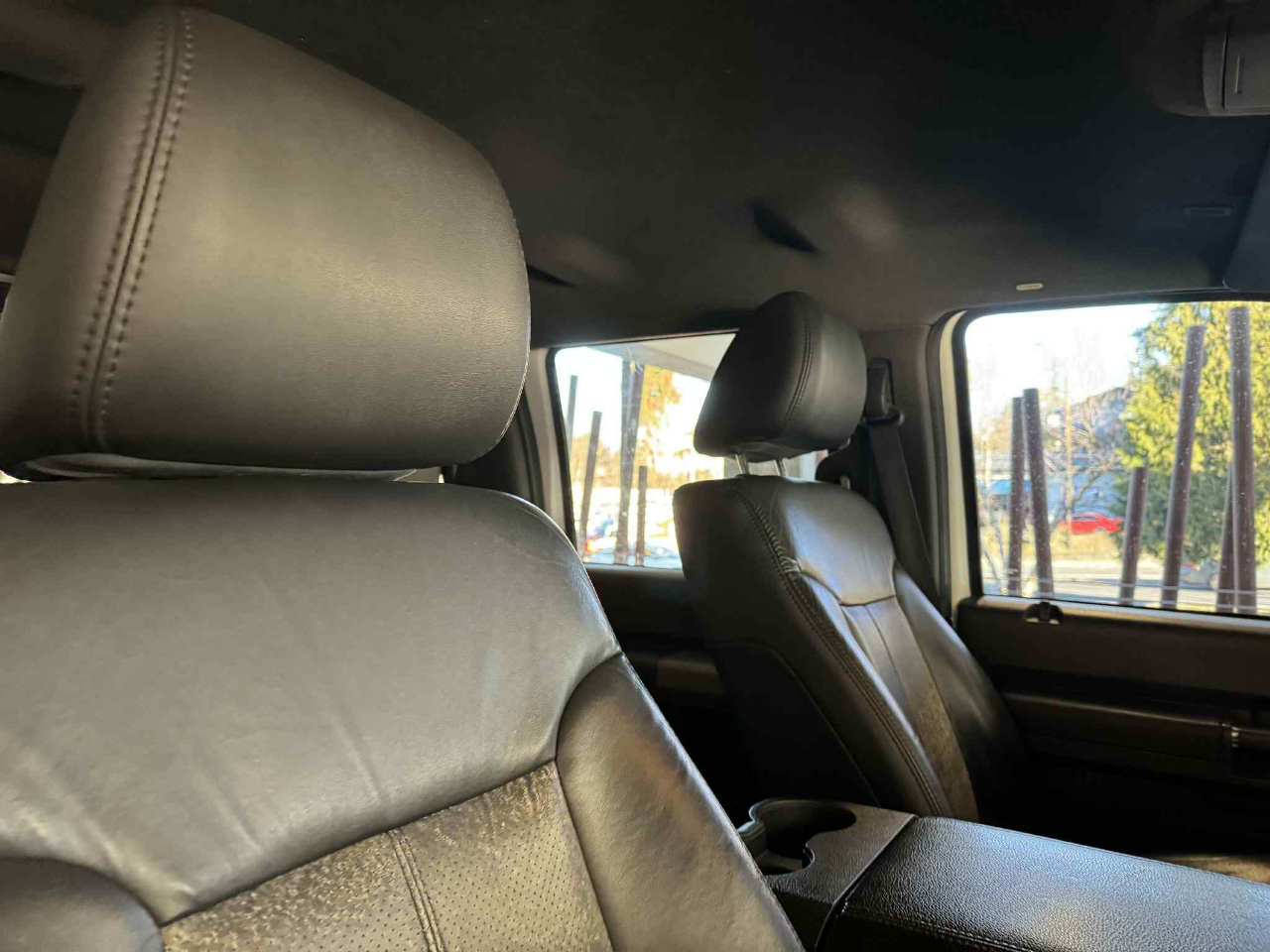 Ford F-350 SD Lariat Crew Cab Long Bed 4WD 2011