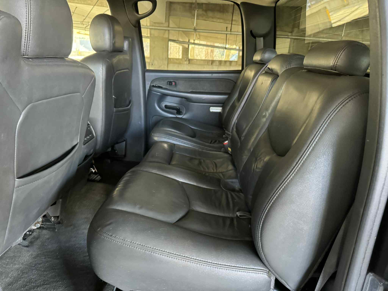 Chevrolet Silverado 2500HD Crew Cab Short Bed 4WD 2003