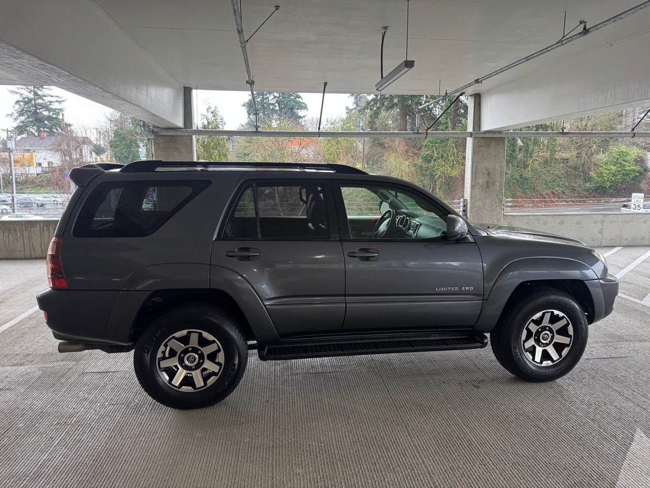 Toyota 4Runner Limited V6 4WD 2005