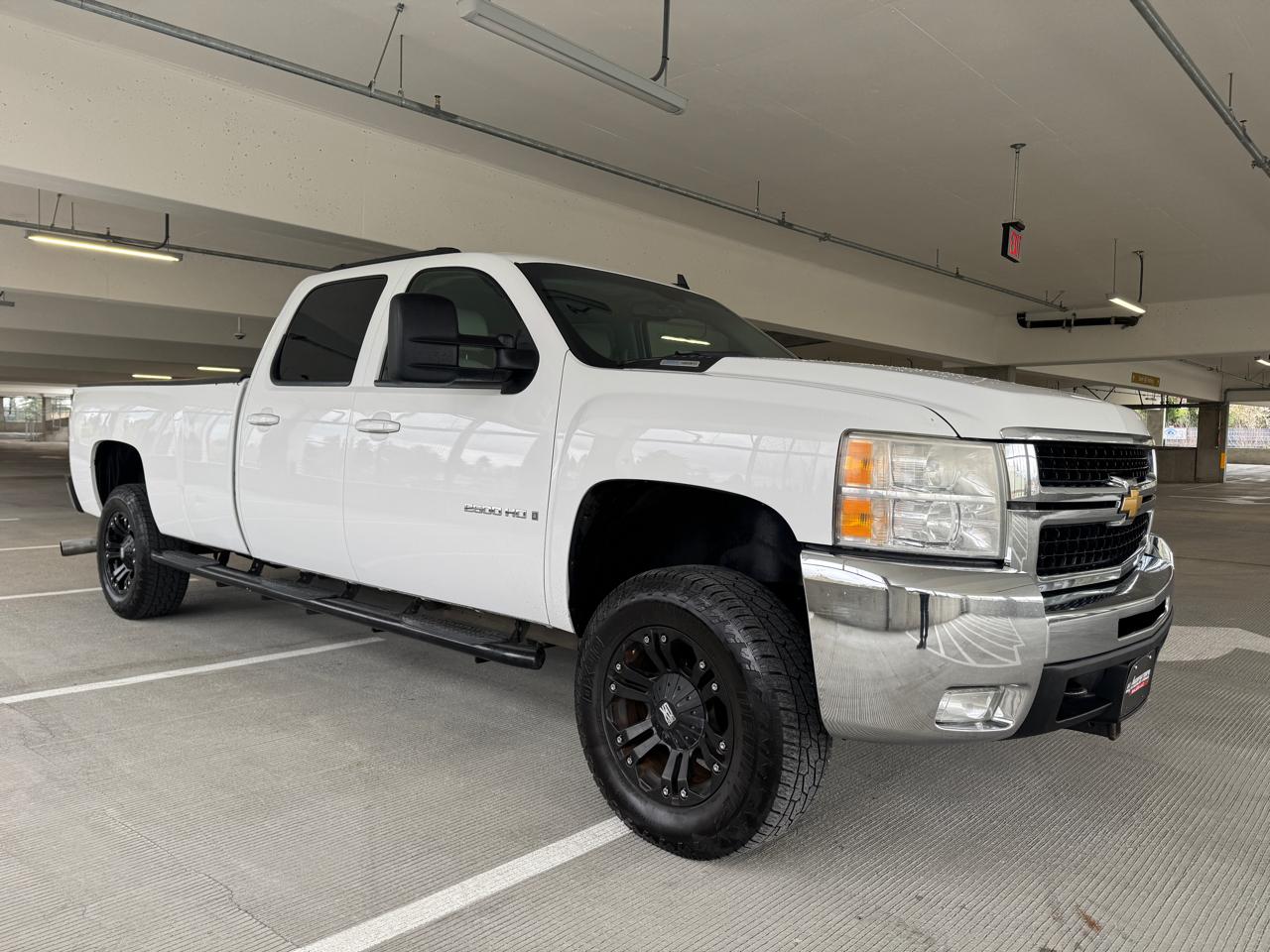 Chevrolet Silverado 2500HD LT1 Crew Cab Long Box 4WD 2008