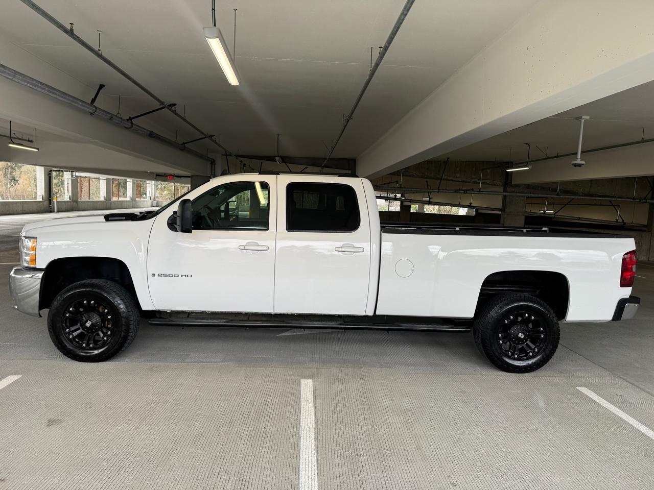 Chevrolet Silverado 2500HD LT1 Crew Cab Long Box 4WD 2008