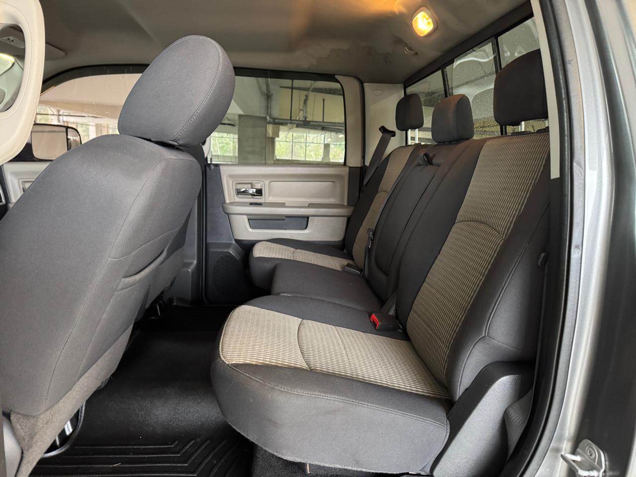 RAM 3500 Laramie Crew Cab LWB 4WD 2010