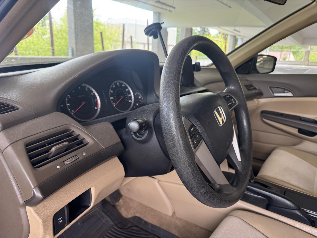 Honda Accord LX sedan AT 2008