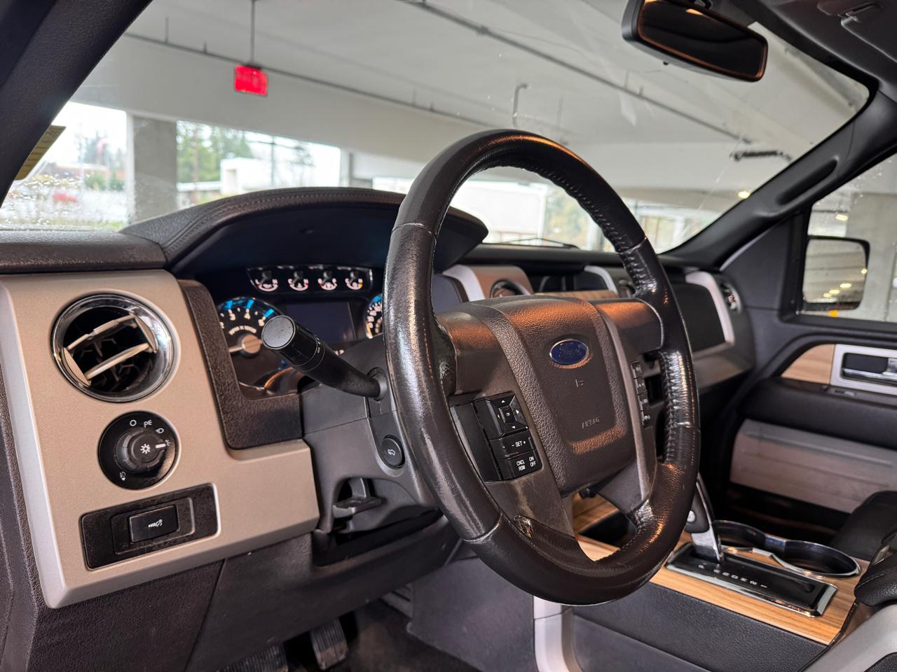 Ford F-150 Lariat SuperCrew 6.5-ft. Bed 4WD 2011