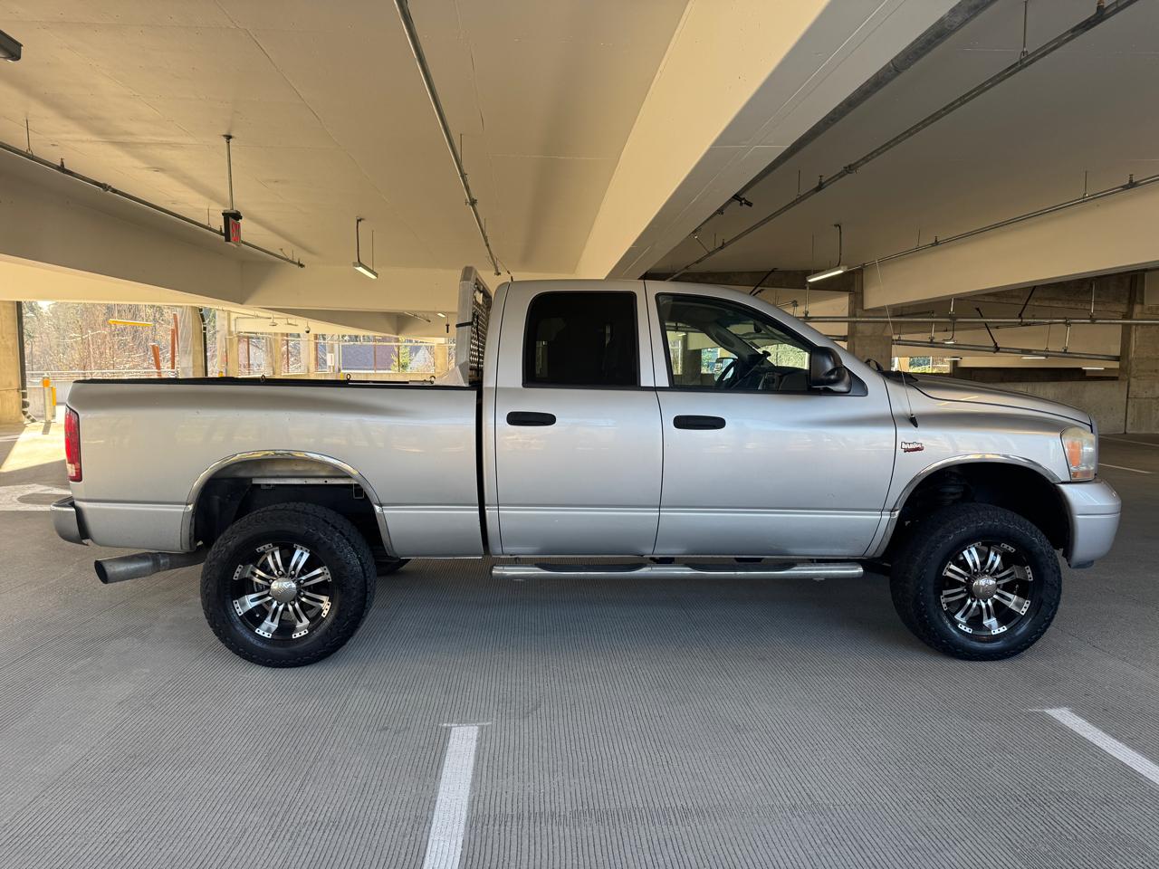 Dodge Ram 2500 Laramie SLT Quad Cab 4WD 2006