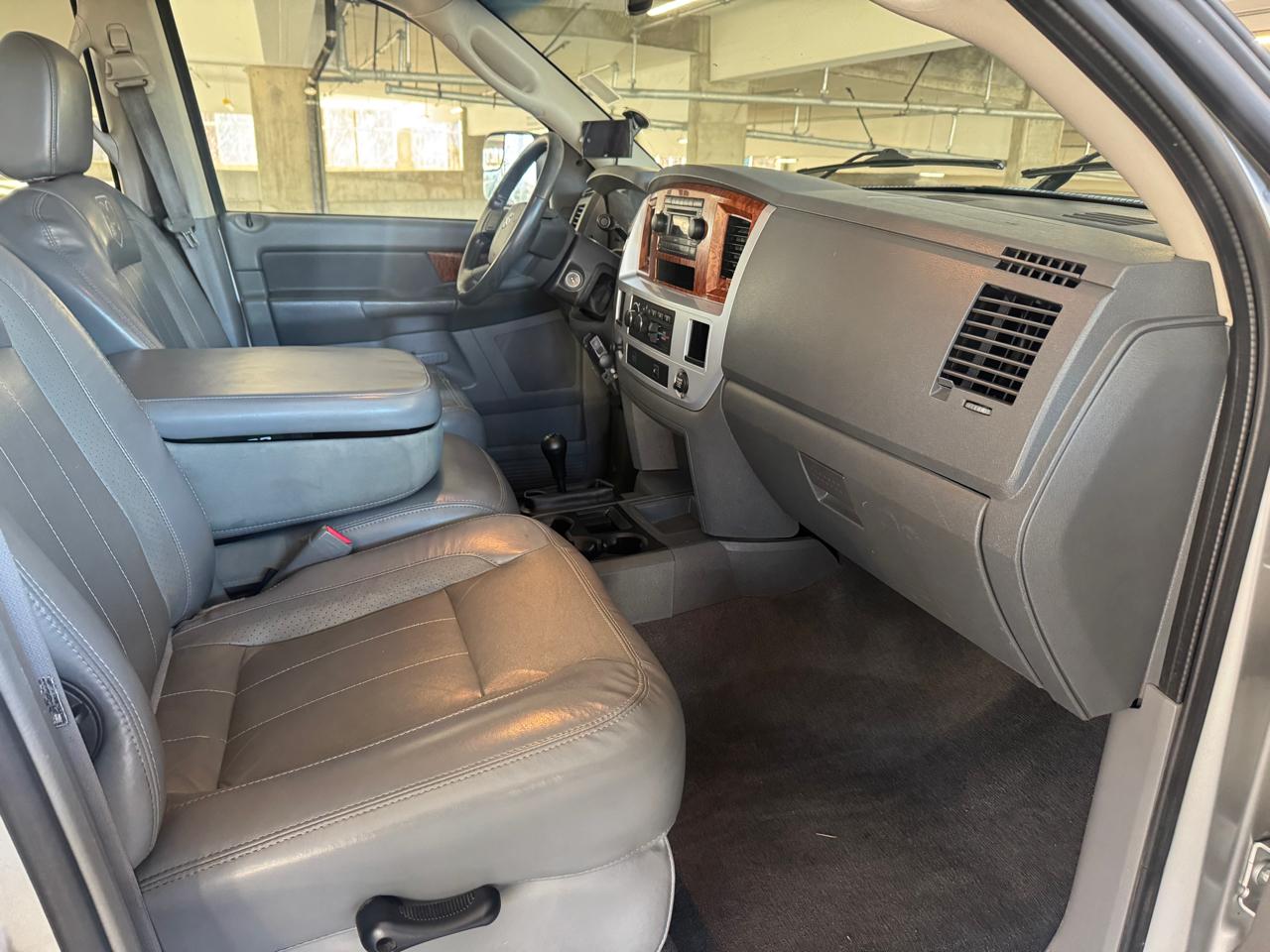 Dodge Ram 2500 Laramie SLT Quad Cab 4WD 2006