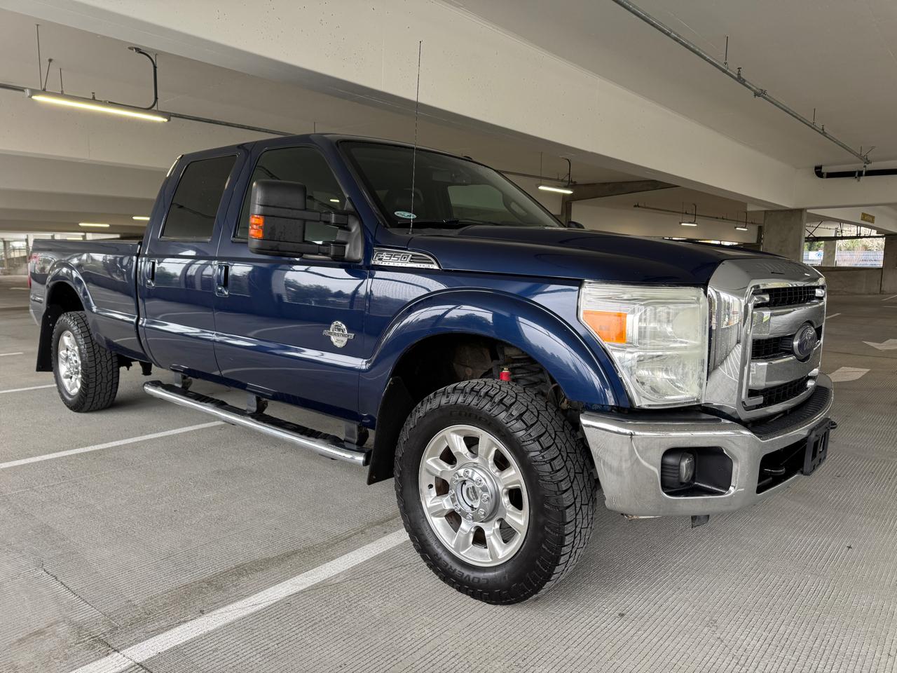 Ford F-350 SD Lariat Crew Cab Long Bed 4WD 2012