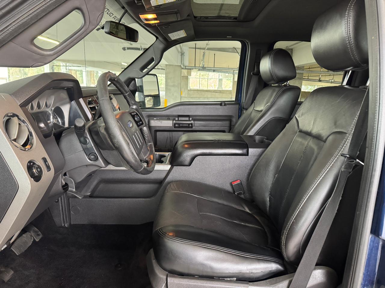 Ford F-350 SD Lariat Crew Cab Long Bed 4WD 2012