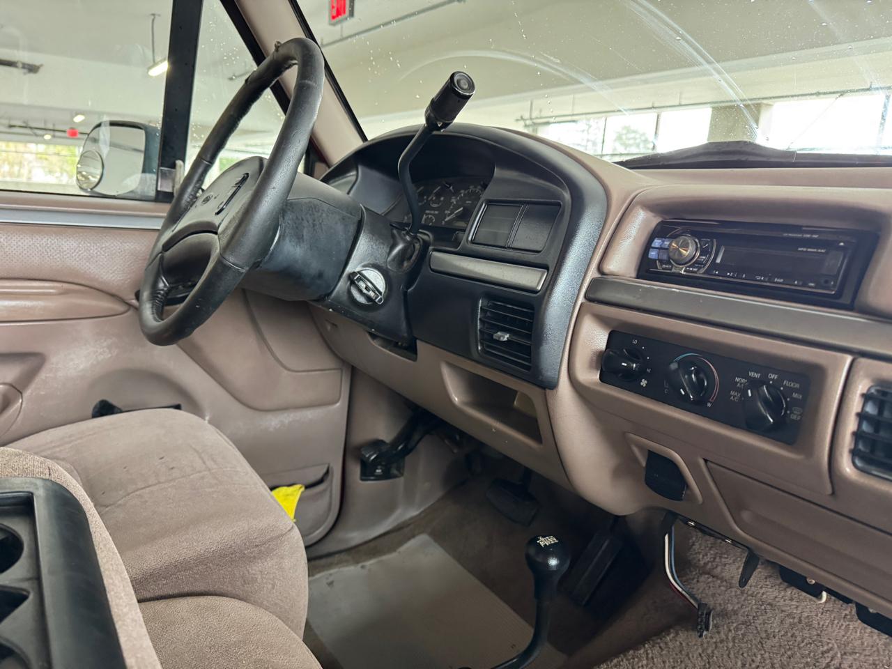 Ford F-250 HD XL SuperCab 4WD 1995