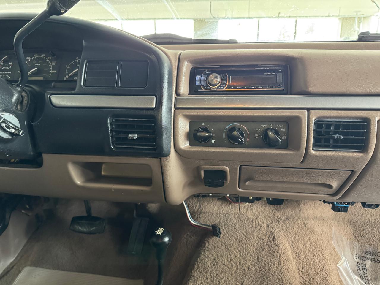 Ford F-250 HD XL SuperCab 4WD 1995