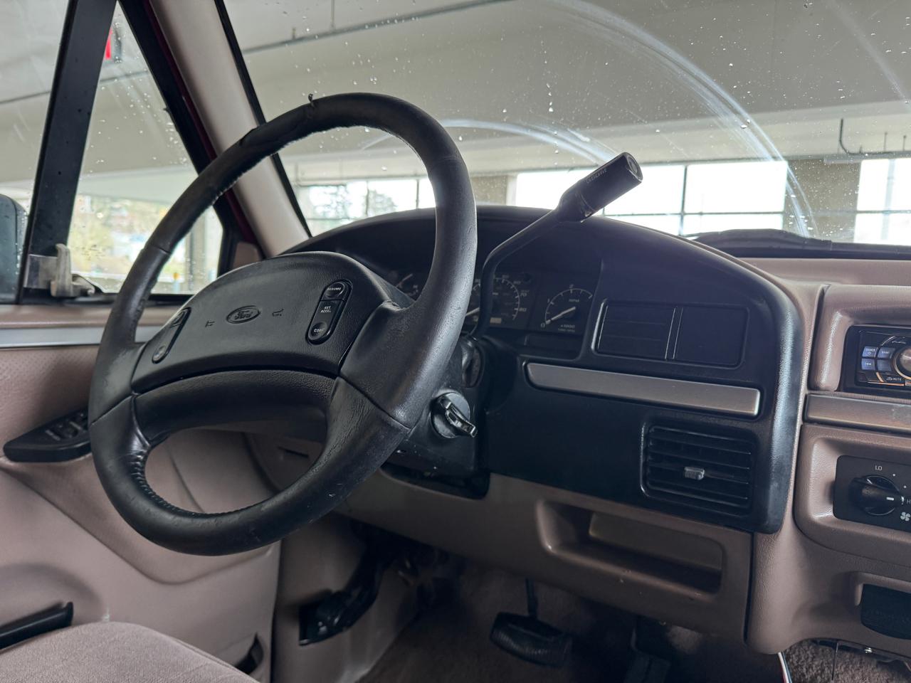 Ford F-250 HD XL SuperCab 4WD 1995