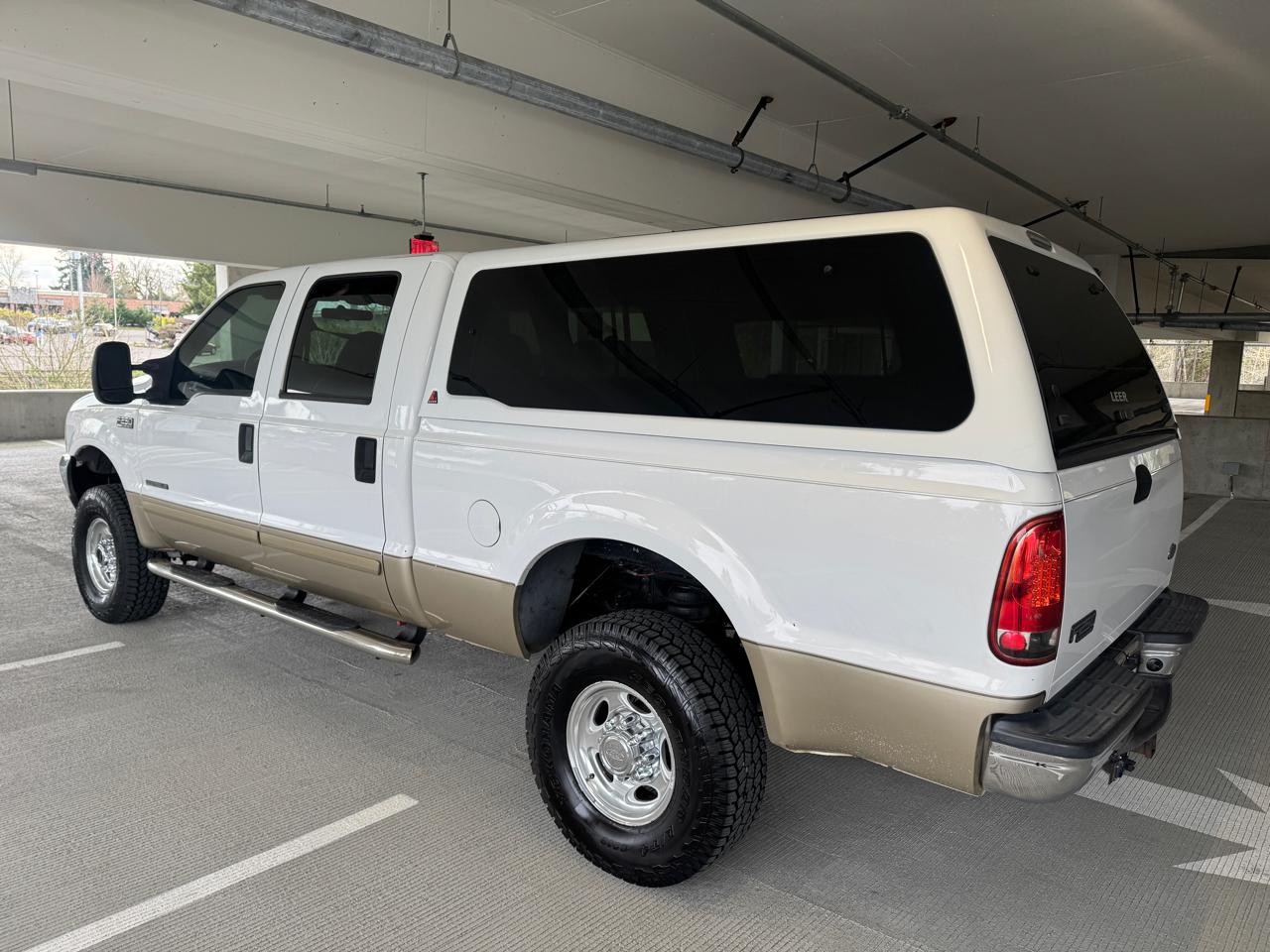 Ford F-250 SD Lariat Crew Cab Short Bed 4WD 2001
