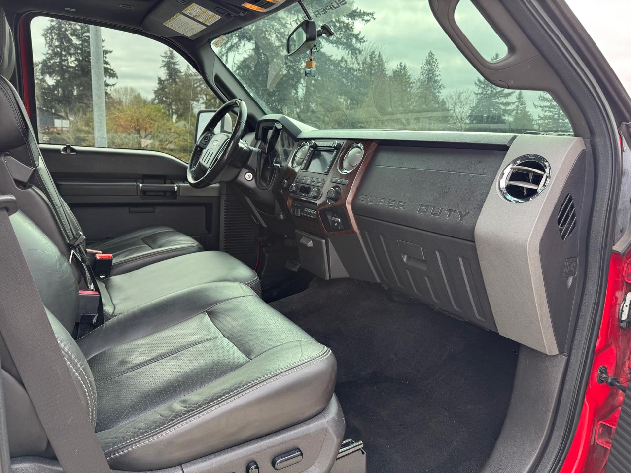 Ford F-350 SD Lariat Crew Cab Long Bed 4WD 2011