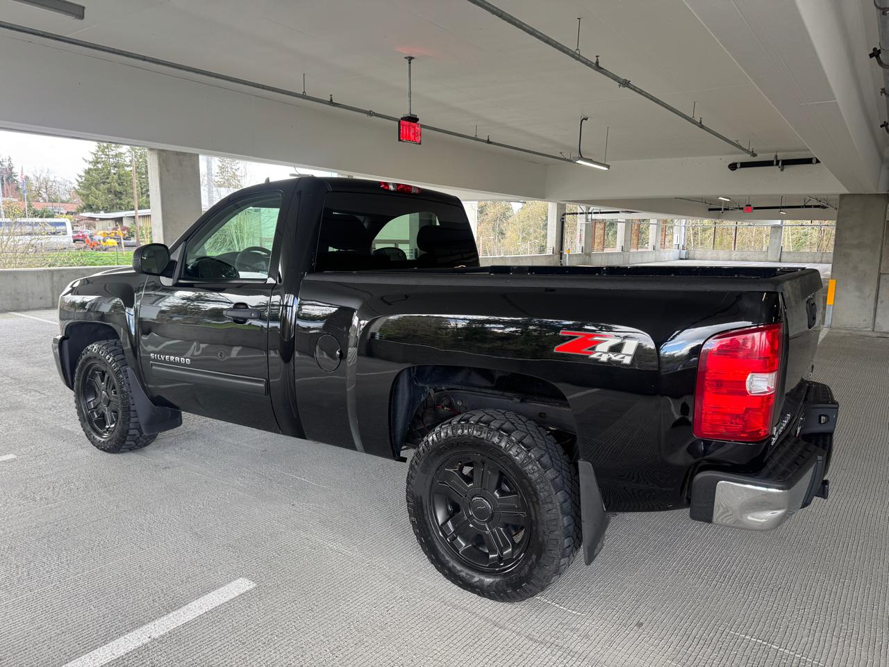 Chevrolet Silverado 1500 LT1 4WD 2010
