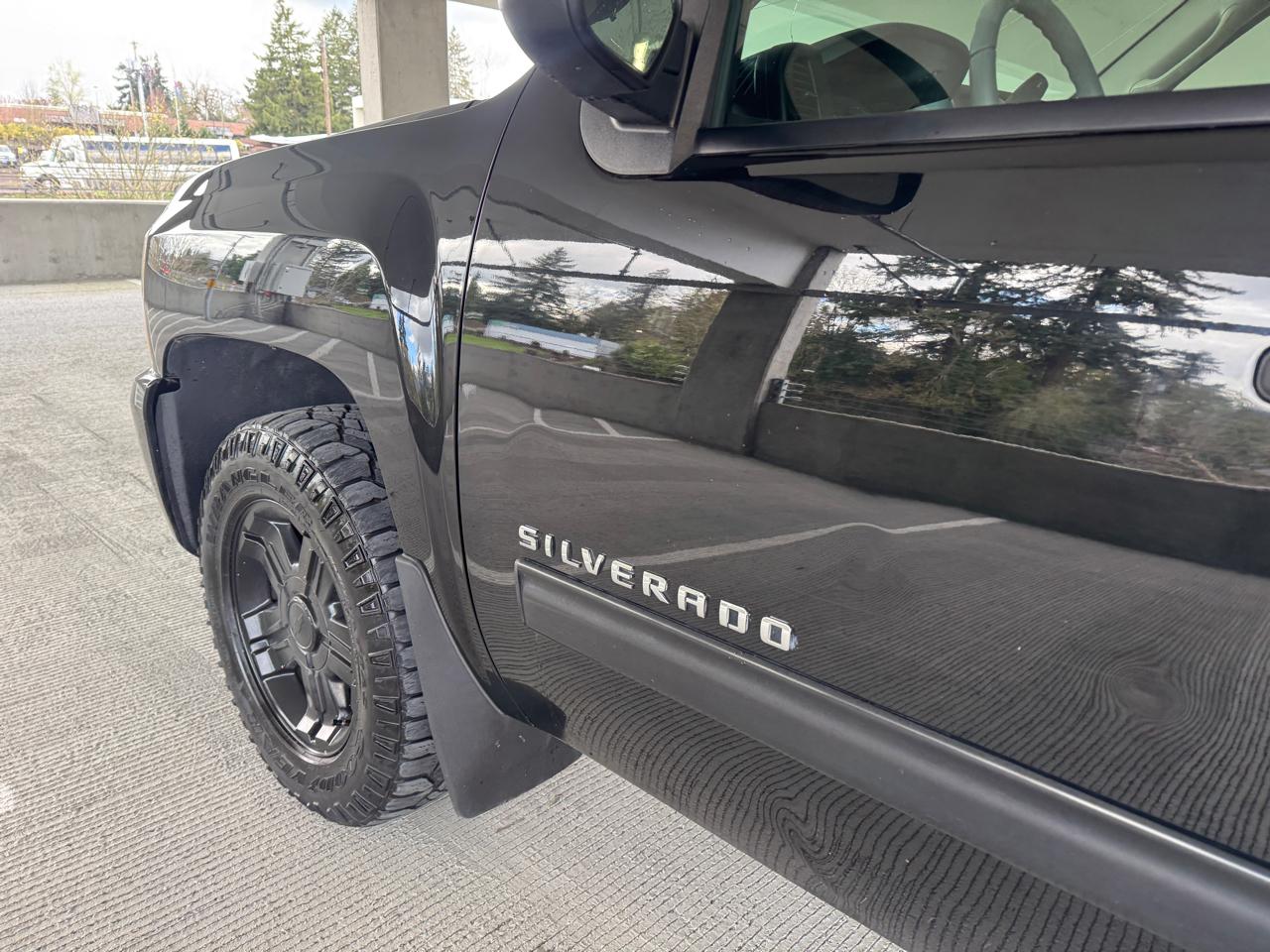 Chevrolet Silverado 1500 LT1 4WD 2010