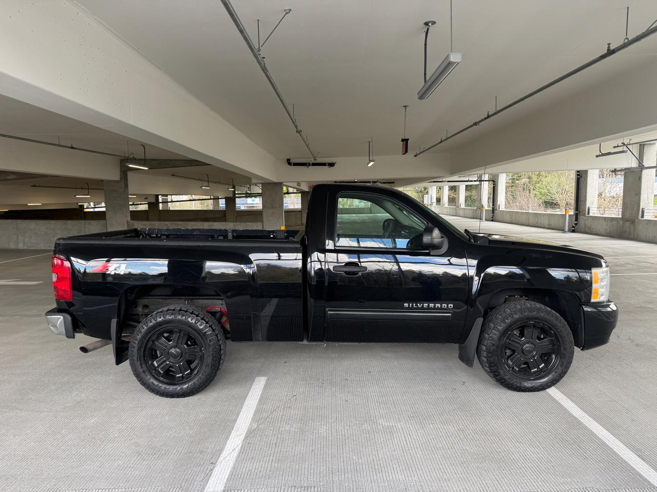 Chevrolet Silverado 1500 LT1 4WD 2010