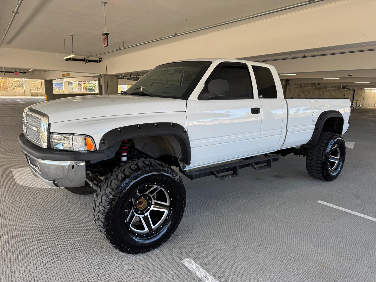 Dodge Ram 2500 SLT Quad Cab Long Bed 4WD 1998