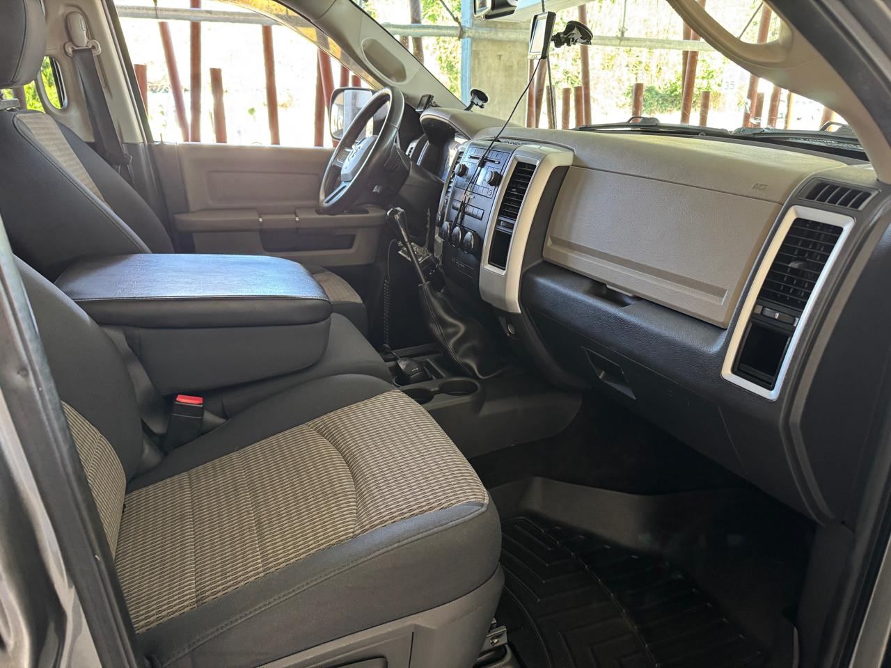 RAM 3500 SLT Crew Cab LWB 4WD 2010