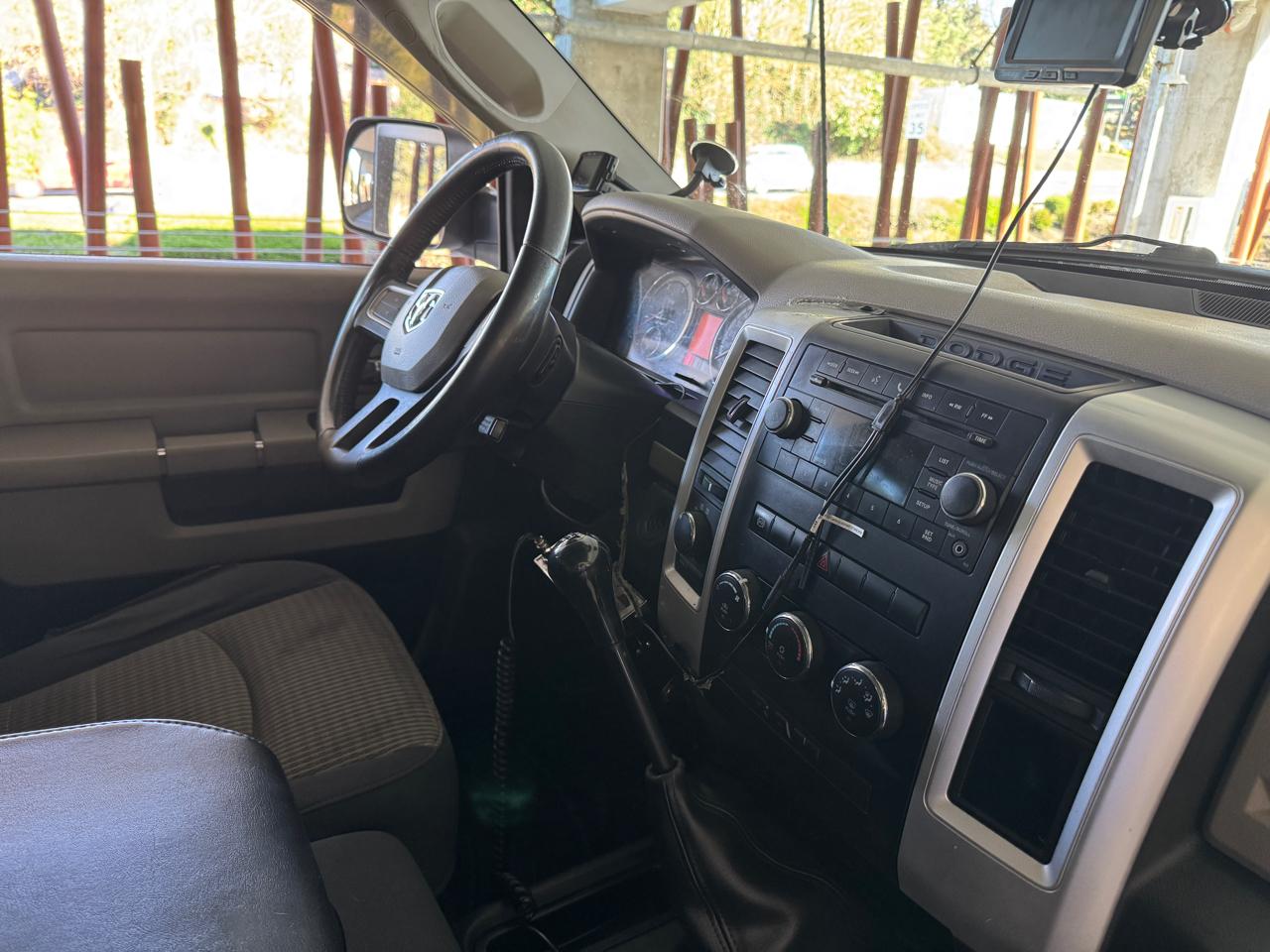 RAM 3500 SLT Crew Cab LWB 4WD 2010