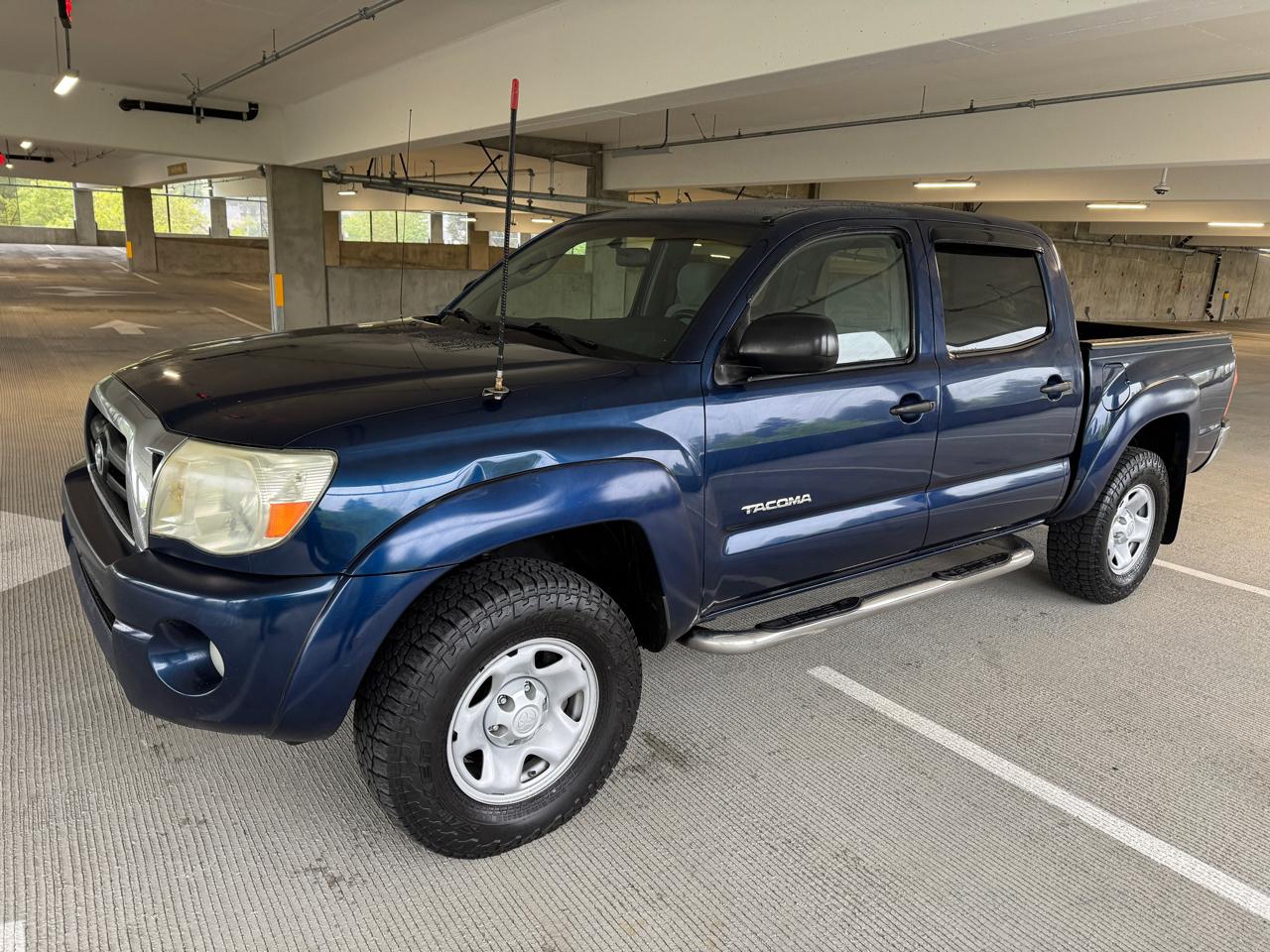 Toyota Tacoma Double Cab V6 4WD 2006