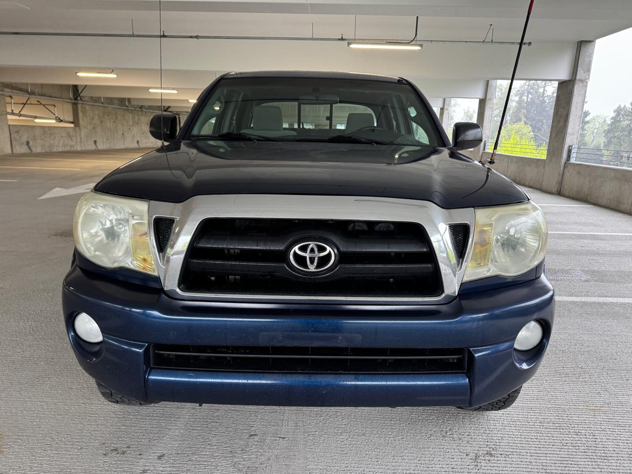 Toyota Tacoma Double Cab V6 4WD 2006