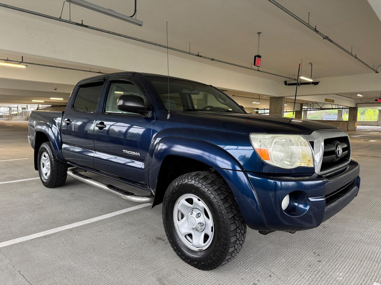 Toyota Tacoma Double Cab V6 4WD 2006