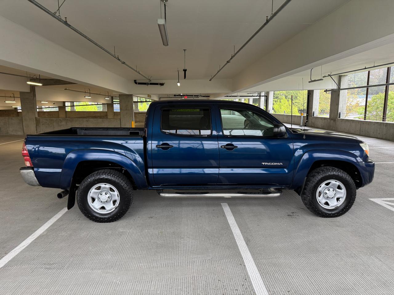 Toyota Tacoma Double Cab V6 4WD 2006