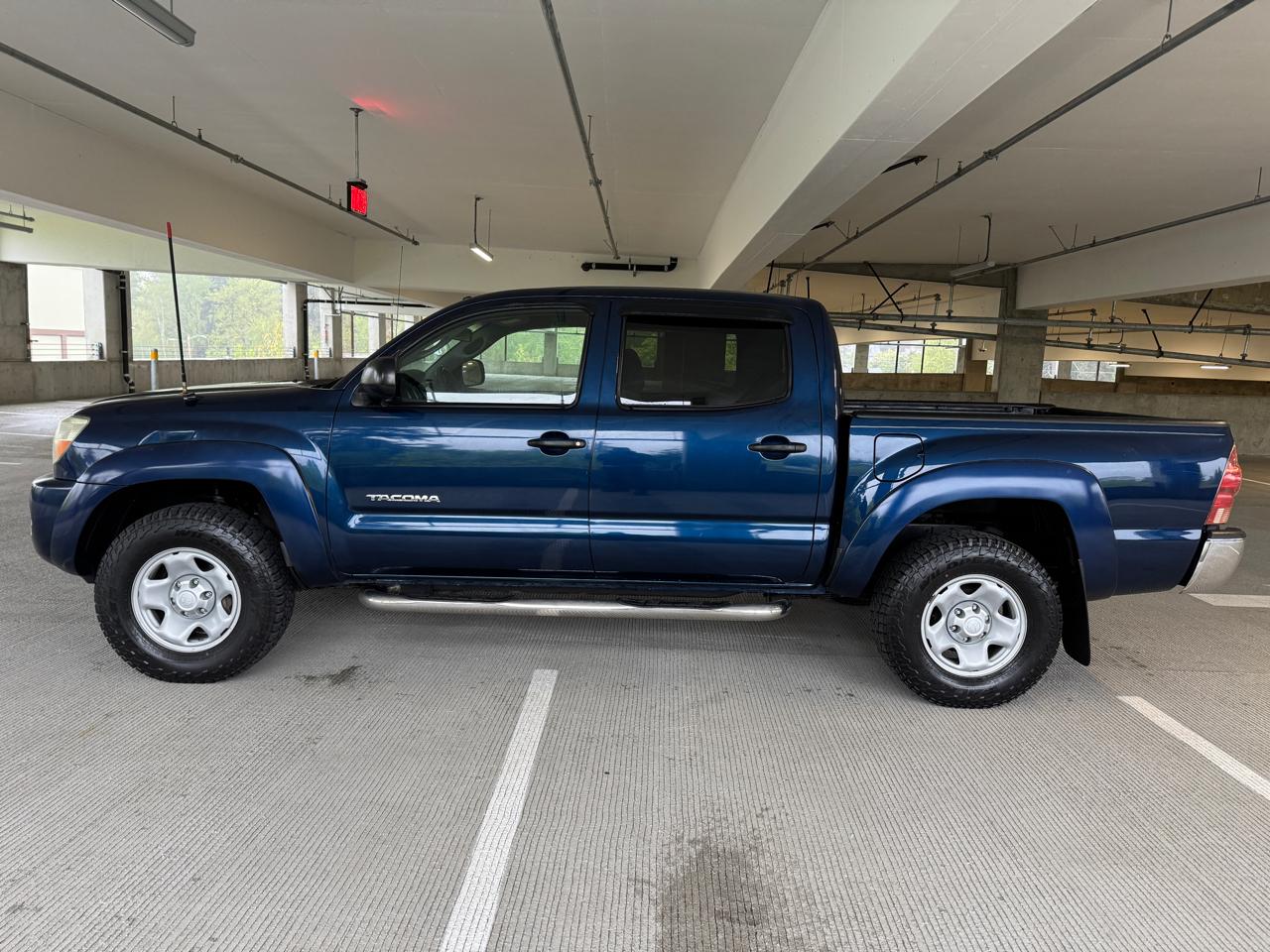 Toyota Tacoma Double Cab V6 4WD 2006
