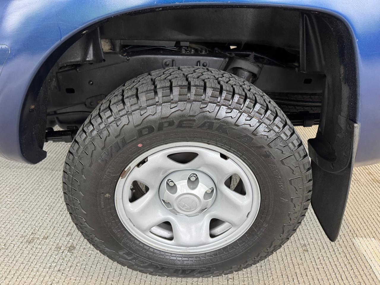 Toyota Tacoma Double Cab V6 4WD 2006