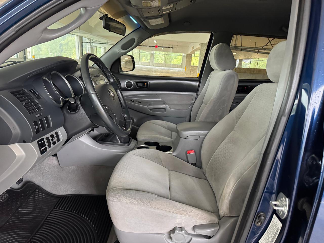 Toyota Tacoma Double Cab V6 4WD 2006