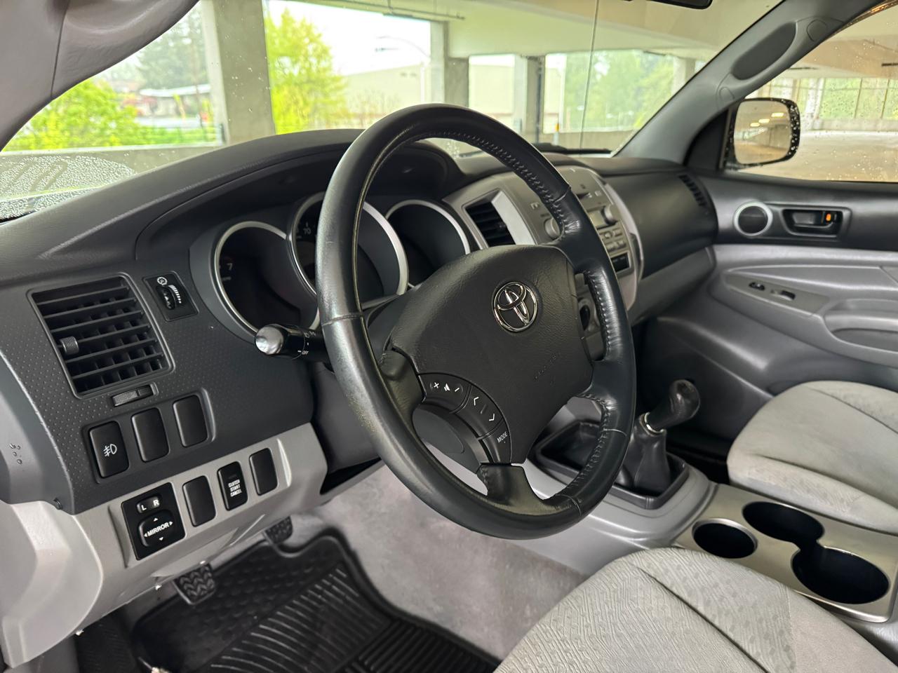 Toyota Tacoma Double Cab V6 4WD 2006