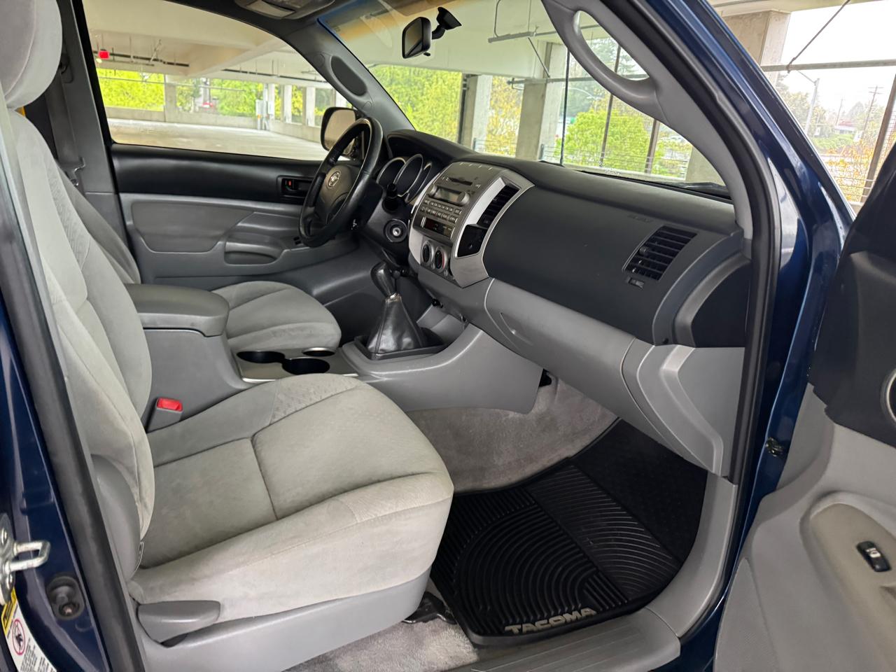 Toyota Tacoma Double Cab V6 4WD 2006