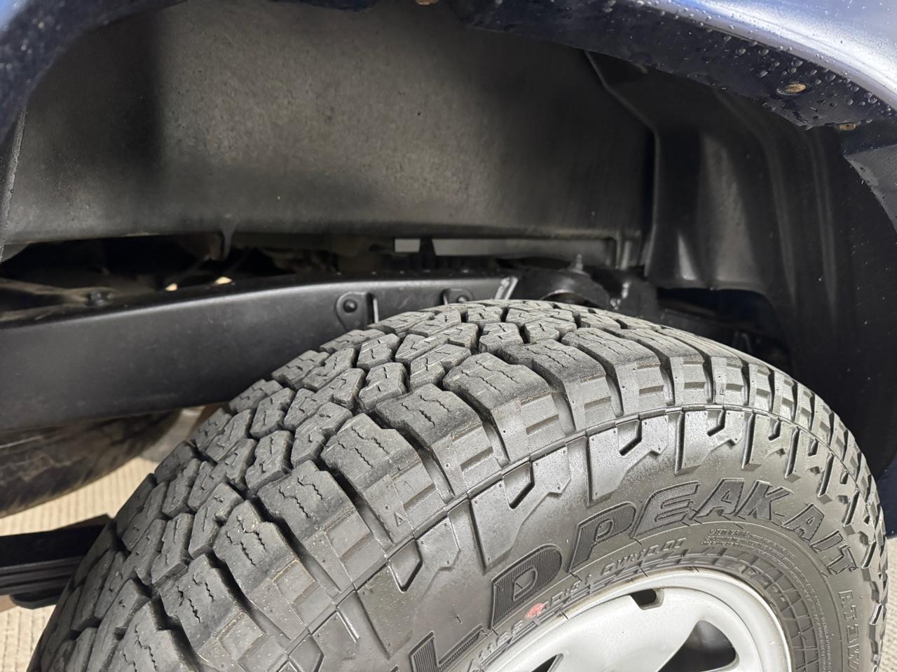 Toyota Tacoma Double Cab V6 4WD 2006