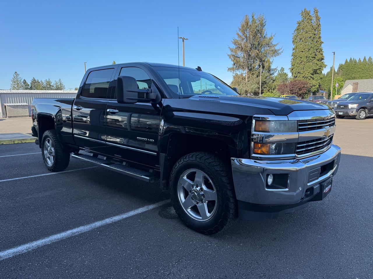 Chevrolet Silverado 2500HD 4WD Crew Cab 167.7" LTZ 2015
