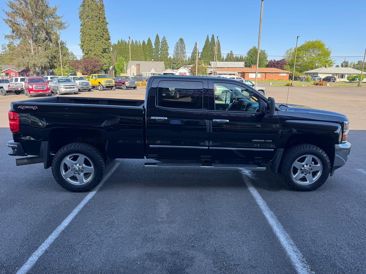 Chevrolet Silverado 2500HD 4WD Crew Cab 167.7" LTZ 2015