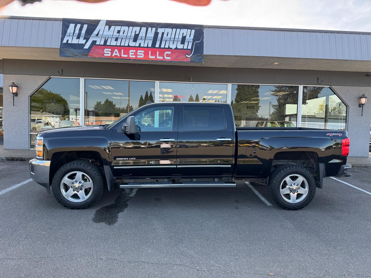 Chevrolet Silverado 2500HD 4WD Crew Cab 167.7" LTZ 2015