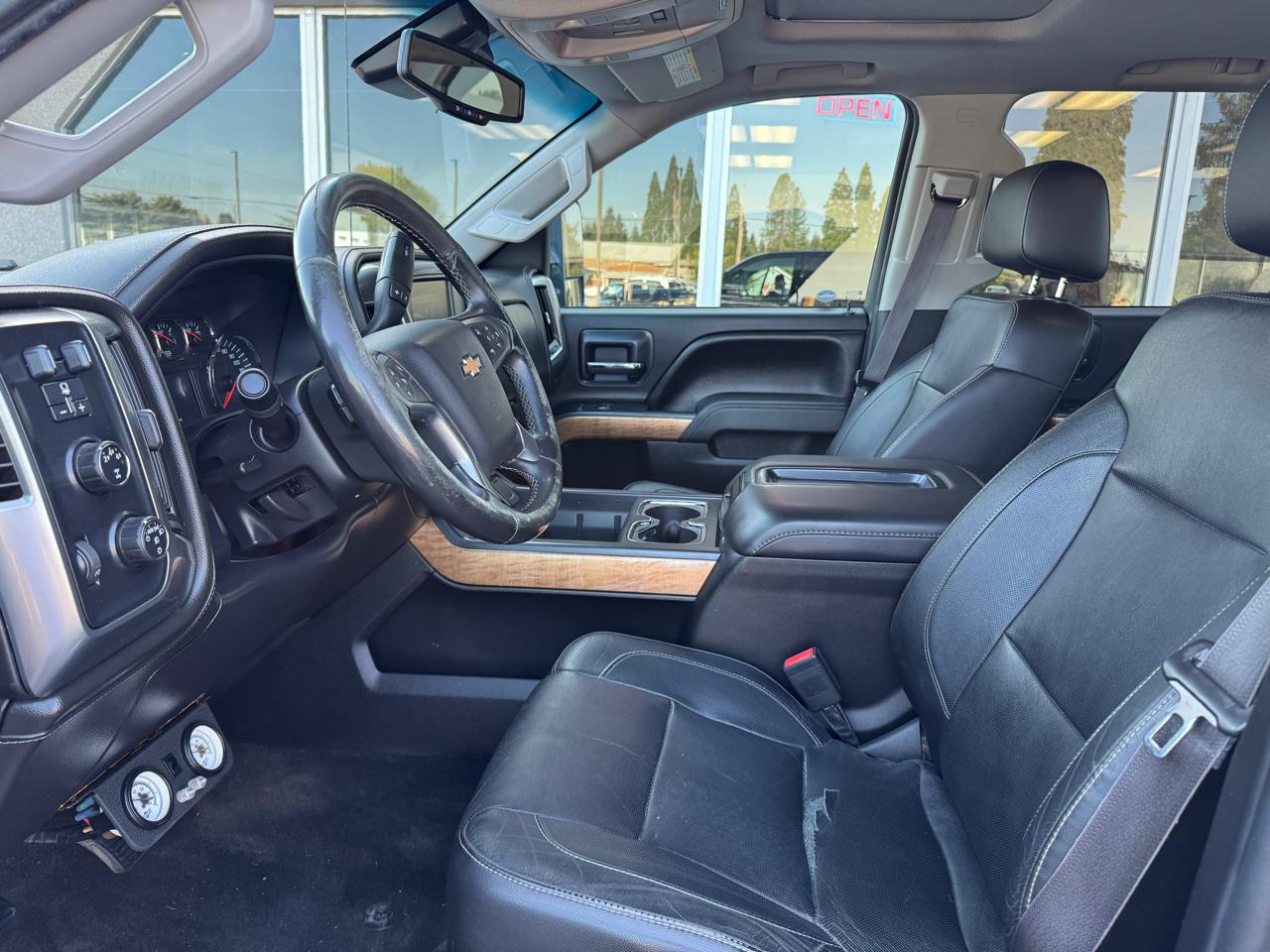 Chevrolet Silverado 2500HD 4WD Crew Cab 167.7" LTZ 2015