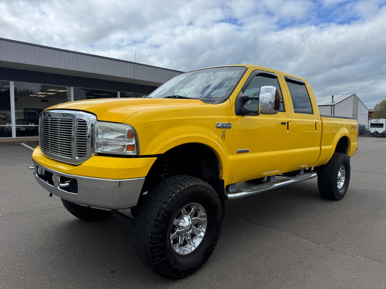 Ford F-250 SD Lariat Crew Cab Short Bed 4WD 2006