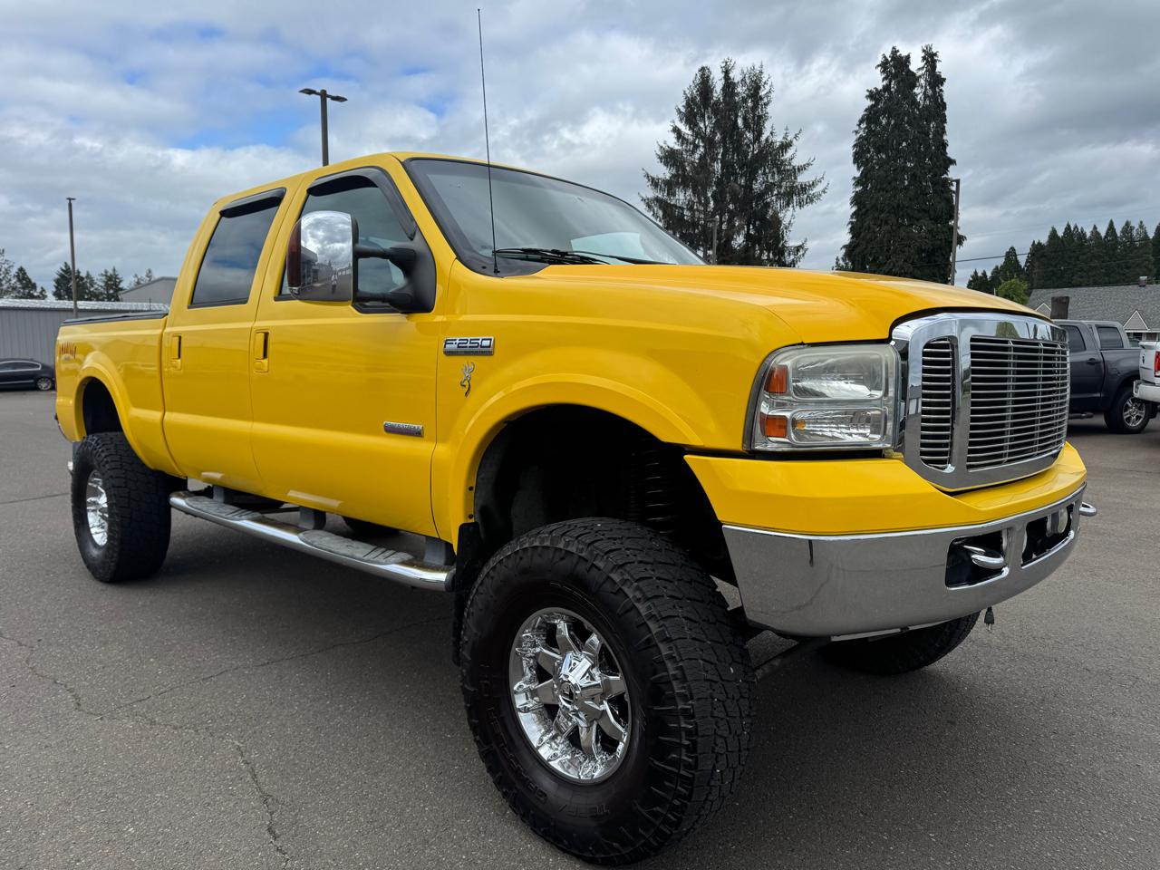 Ford F-250 SD Lariat Crew Cab Short Bed 4WD 2006