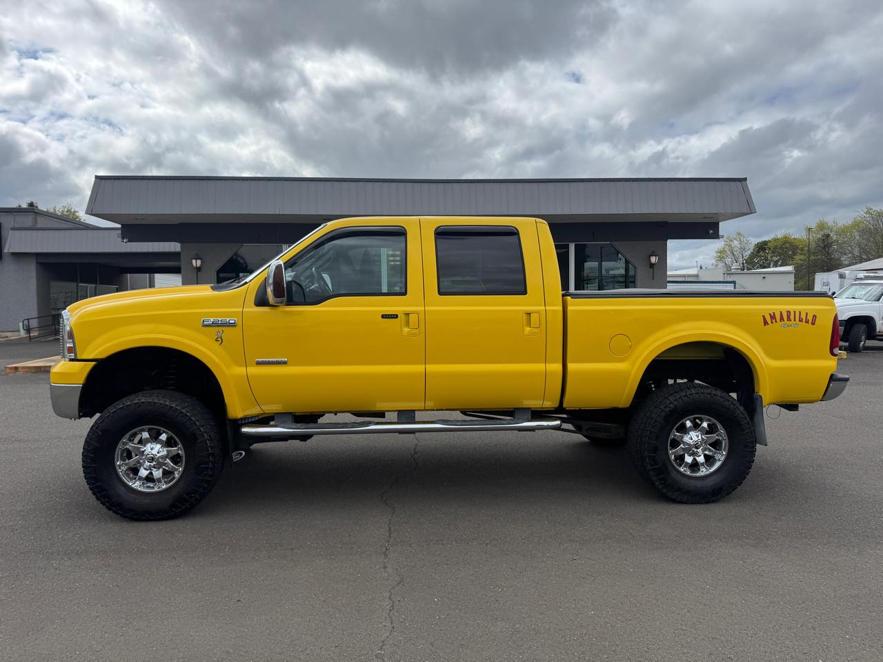 Ford F-250 SD Lariat Crew Cab Short Bed 4WD 2006