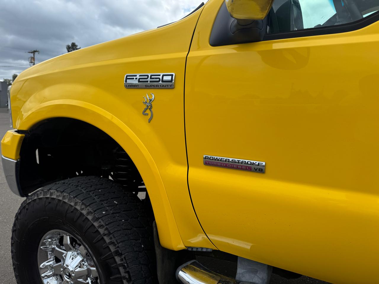 Ford F-250 SD Lariat Crew Cab Short Bed 4WD 2006