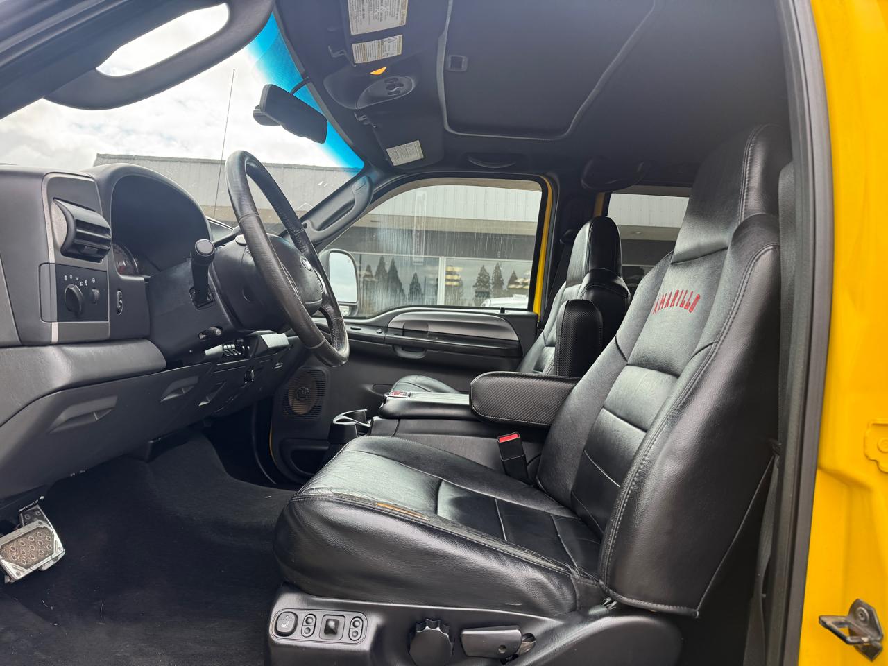 Ford F-250 SD Lariat Crew Cab Short Bed 4WD 2006