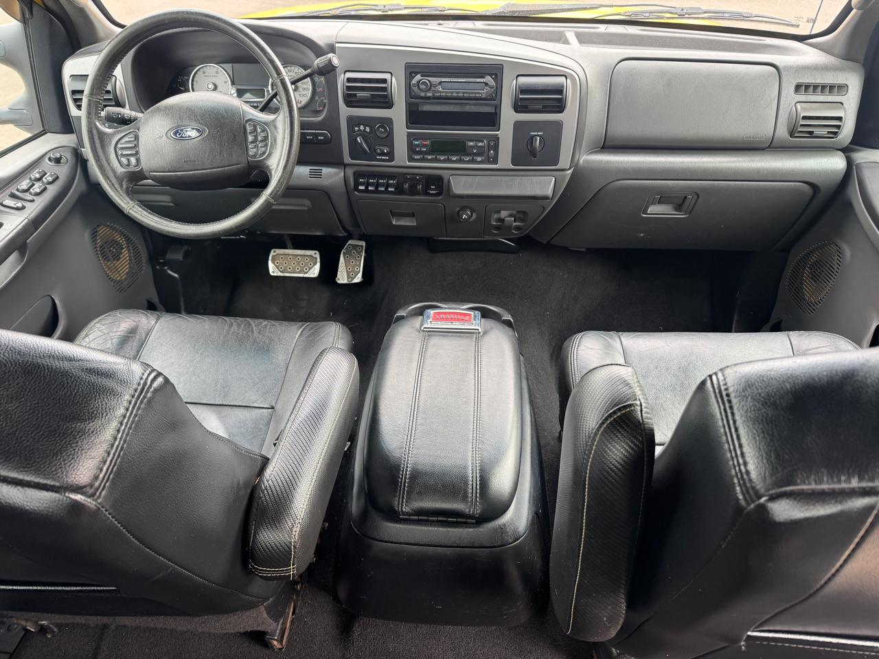 Ford F-250 SD Lariat Crew Cab Short Bed 4WD 2006