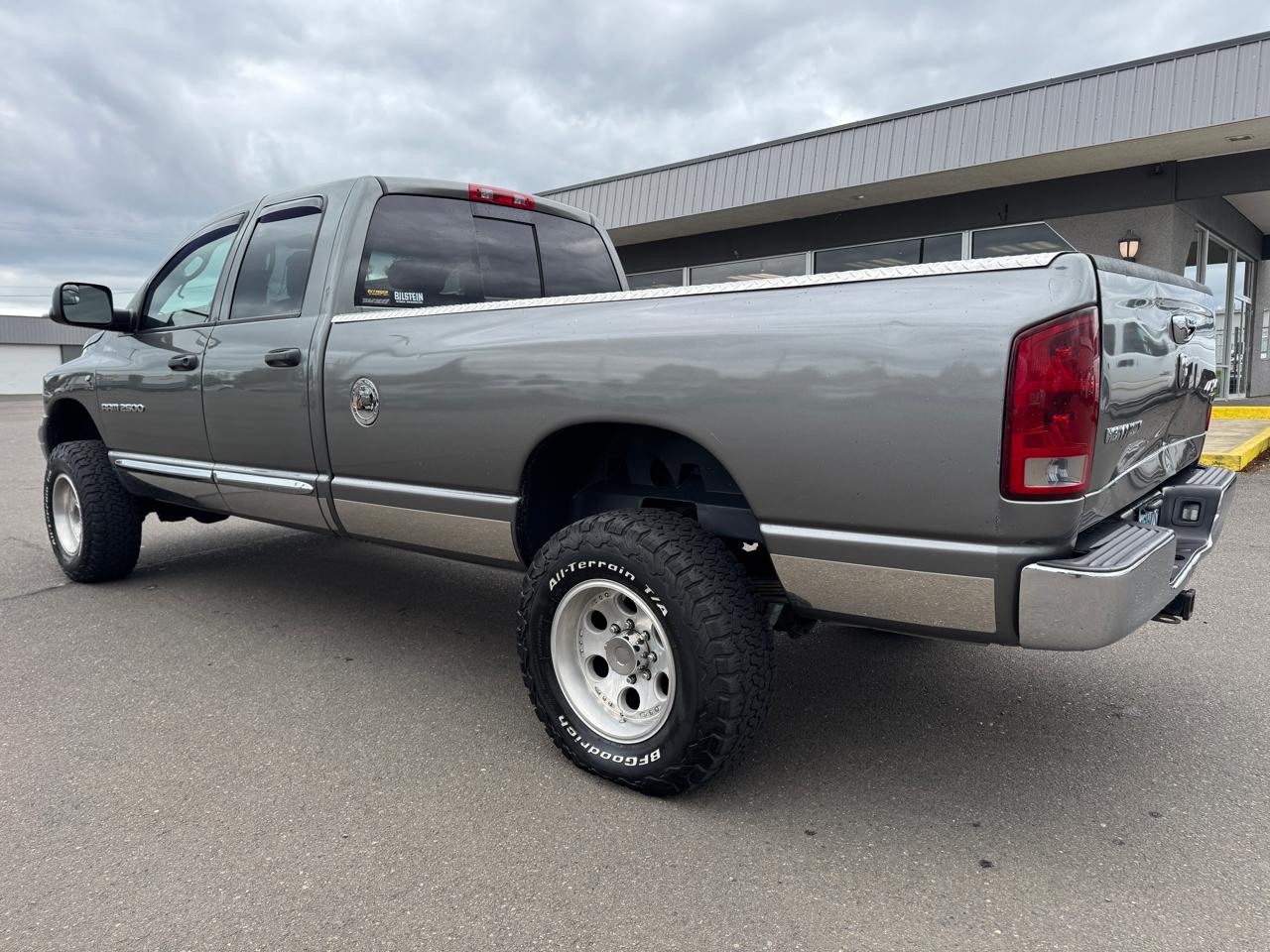 Dodge Ram 2500 Laramie Crew Cab LWB 4WD 2006