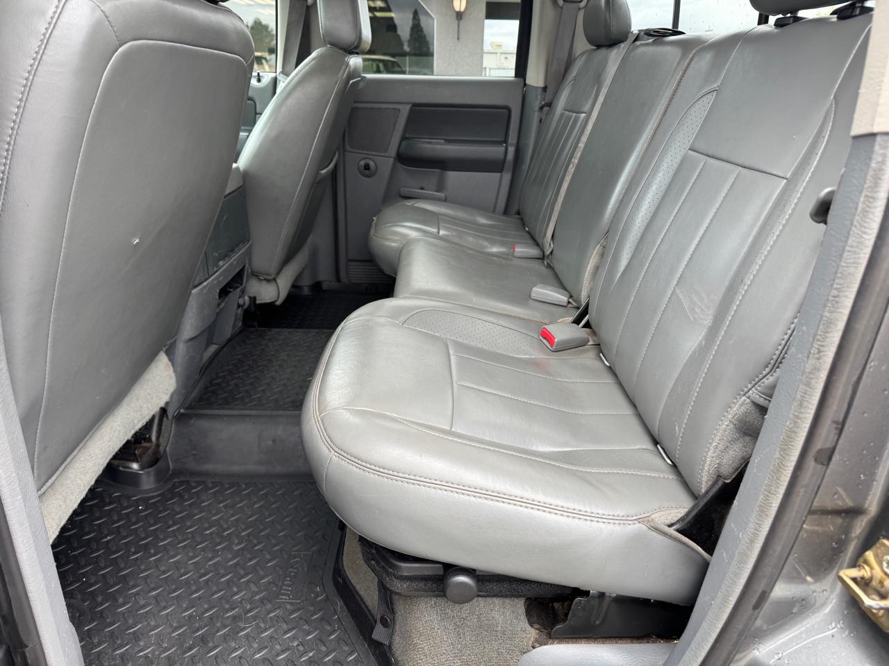 Dodge Ram 2500 Laramie Crew Cab LWB 4WD 2006